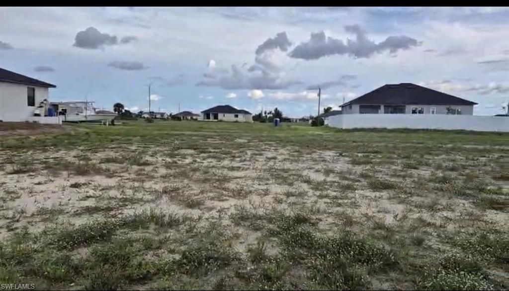 4310 NW 34th LN, CAPE CORAL, FL 33993 — photo 2