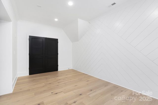 18304 Rosapenny Road, Charlotte, NC 28278