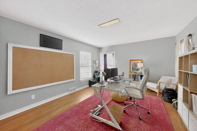 9263 Forest Hills Boulevard, Dallas, TX 75218