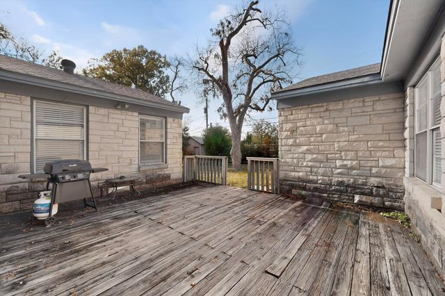 9263 Forest Hills Boulevard, Dallas, TX 75218