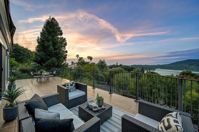 470 Encina Dr, El Dorado Hills, CA 95762
