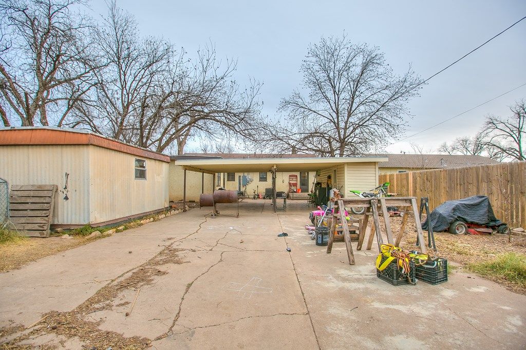 Image 26 of property listing at 2316 Colorado Ave, San Angelo, TX 76901