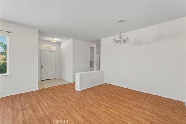 13900 Nelliebell, Victorville, CA 92392