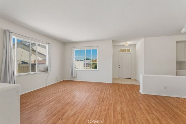 13900 Nelliebell, Victorville, CA 92392