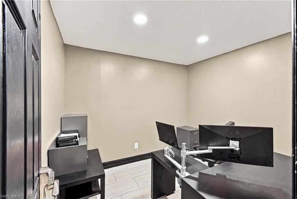 3535/3537 Dora ST, FORT MYERS, FL 33916 — photo 5