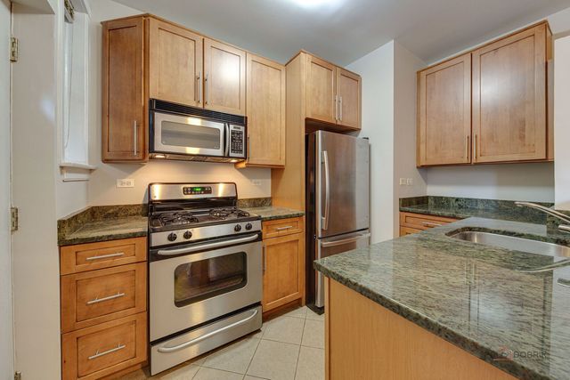 2026 N BURLING Street 107, Chicago, IL 60614