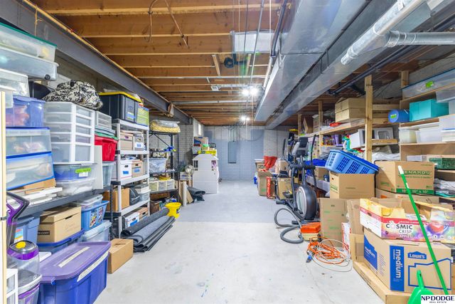 12525 Burt Street, Omaha, NE 68154