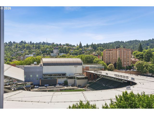 1926 W BURNSIDE St 1210, Portland, OR 97209