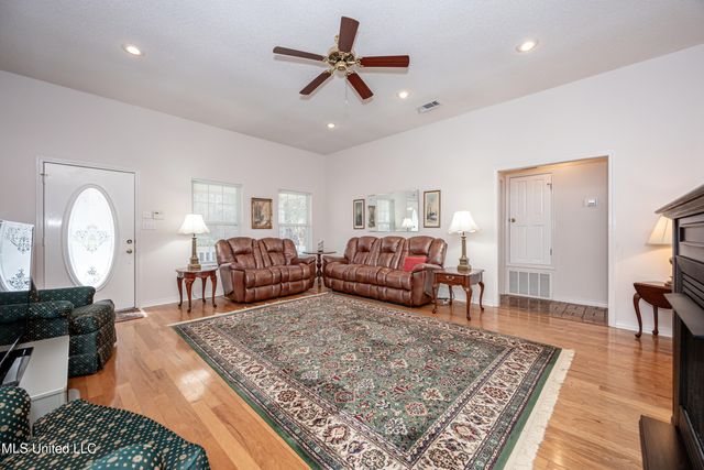 2804 Holden Drive, Vancleave, MS 39565