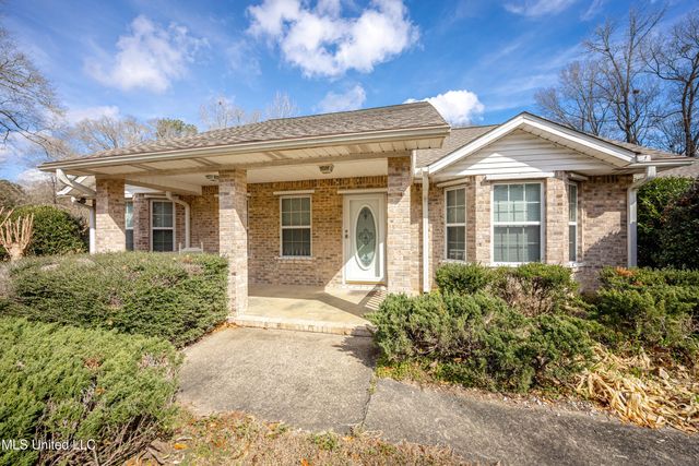 2804 Holden Drive, Vancleave, MS 39565