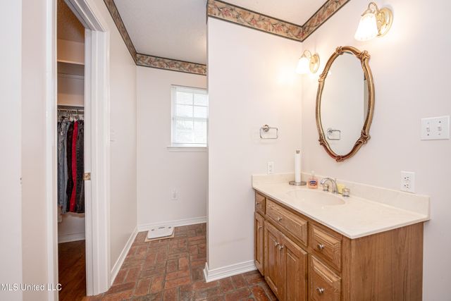 2804 Holden Drive, Vancleave, MS 39565