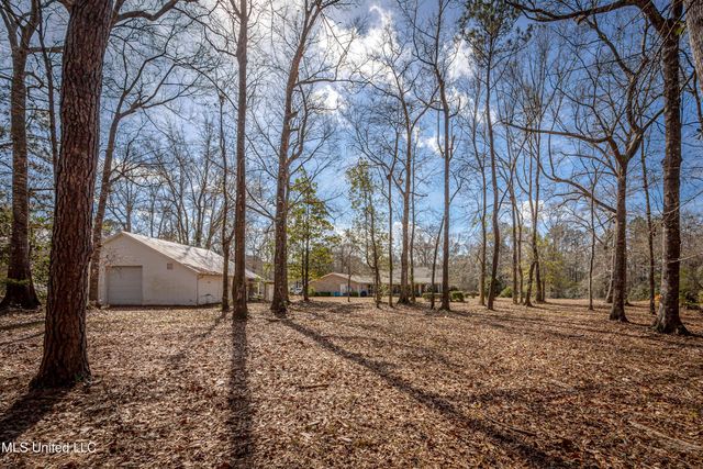 2804 Holden Drive, Vancleave, MS 39565