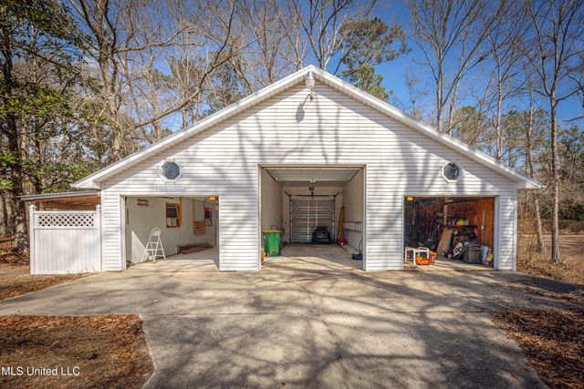 2804 Holden Drive, Vancleave, MS 39565