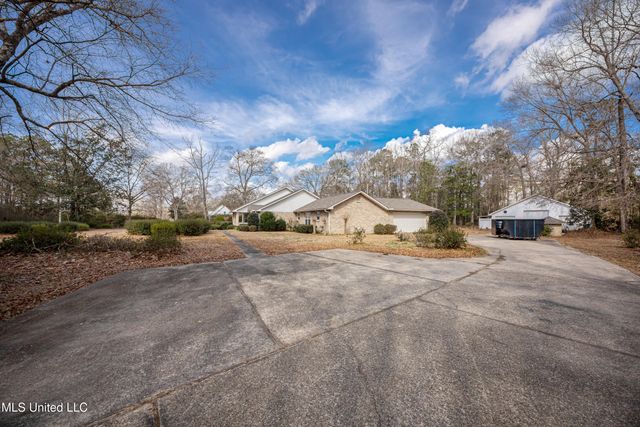 2804 Holden Drive, Vancleave, MS 39565