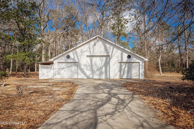 2804 Holden Drive, Vancleave, MS 39565