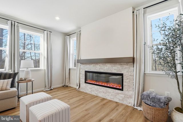 30 BOXELDER DR, Stafford, VA 22554