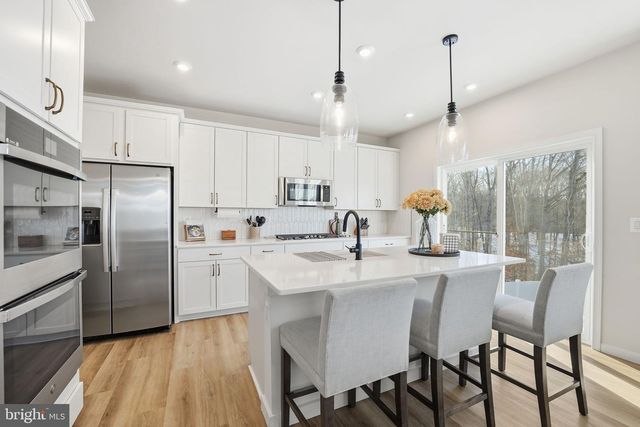 30 BOXELDER DR, Stafford, VA 22554