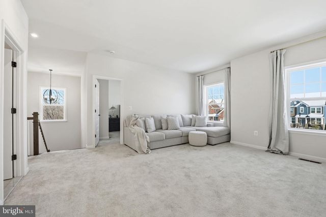 30 BOXELDER DR, Stafford, VA 22554