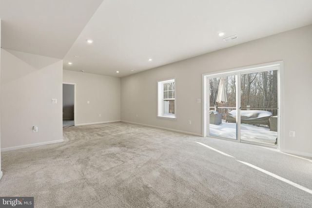 30 BOXELDER DR, Stafford, VA 22554