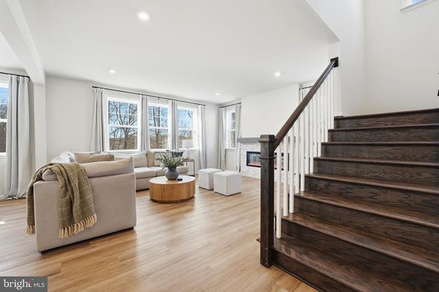 30 BOXELDER DR, Stafford, VA 22554