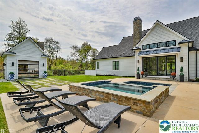 4850 West Hopewell Road, Upper Saucon Twp, PA 18034
