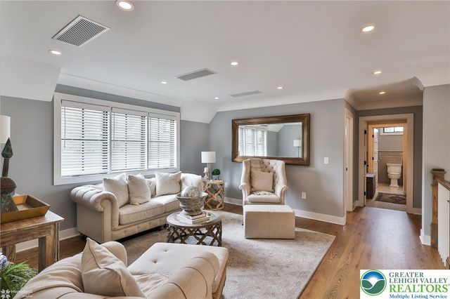 4850 West Hopewell Road, Upper Saucon Twp, PA 18034