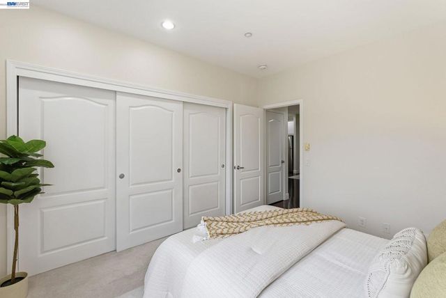 35510 Monterra Ter 201, Union City, CA 94587