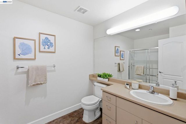 35510 Monterra Ter 201, Union City, CA 94587
