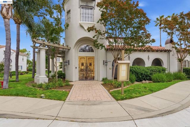 35510 Monterra Ter 201, Union City, CA 94587