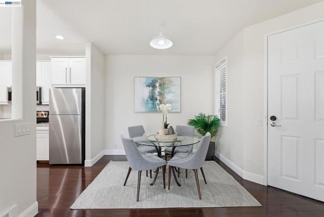 35510 Monterra Ter 201, Union City, CA 94587