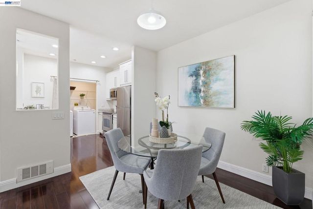 35510 Monterra Ter 201, Union City, CA 94587