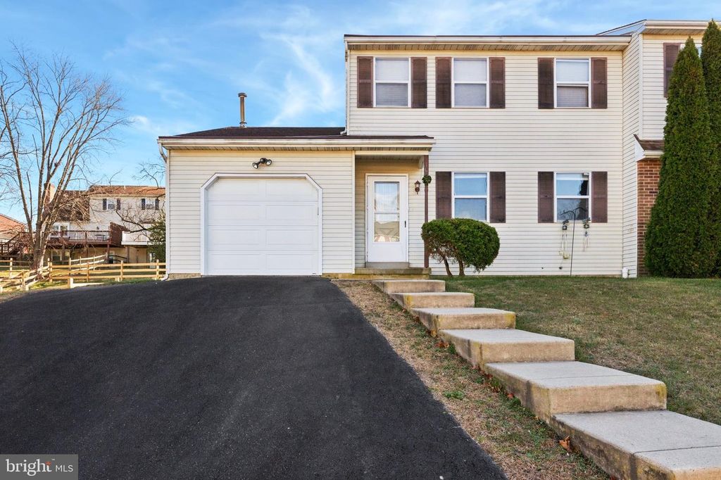 106 STAYMAN DR, North Wales, PA 19454