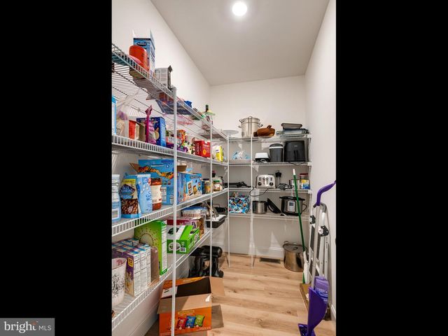 20 FLEMING DR, Glenmoore, PA 19343