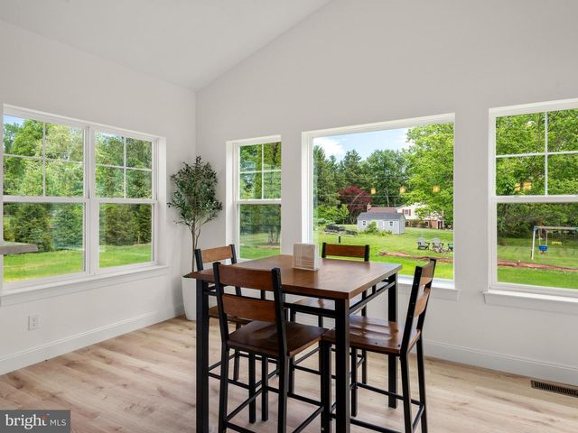 20 FLEMING DR, Glenmoore, PA 19343