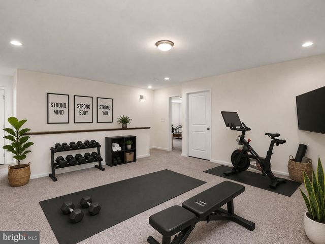 20 FLEMING DR, Glenmoore, PA 19343