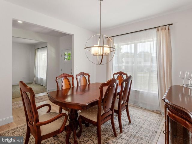 20 FLEMING DR, Glenmoore, PA 19343