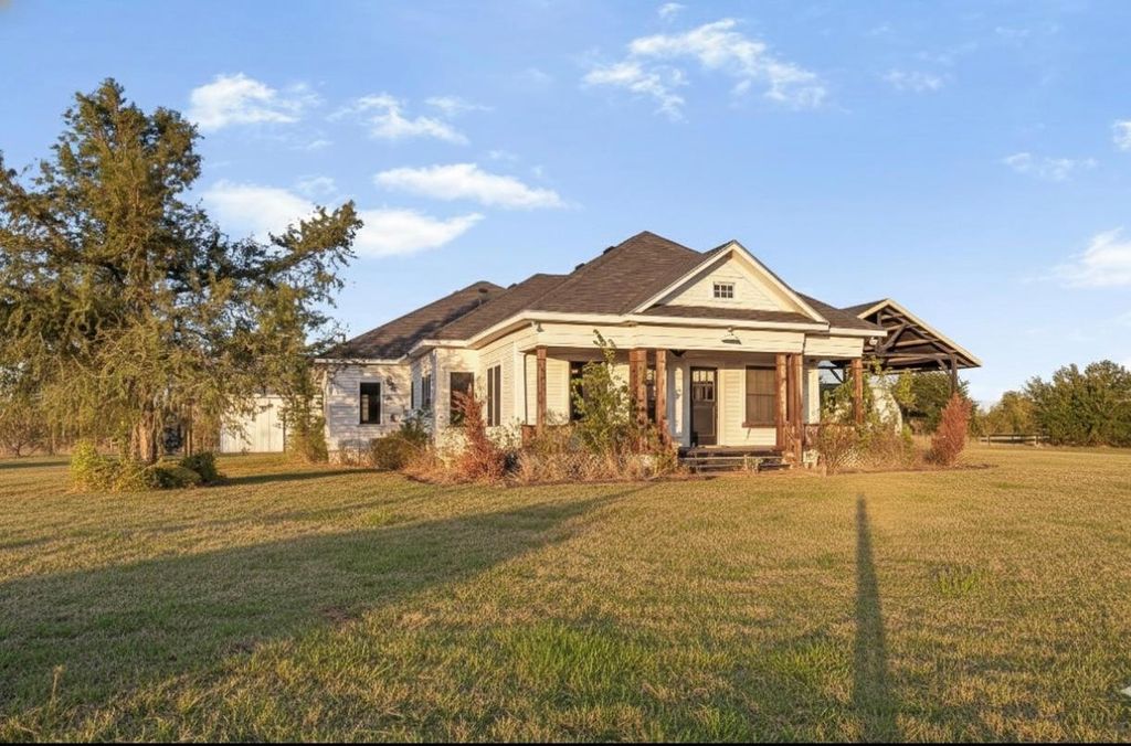 17221 Steger LN, Pflugerville, TX 78660