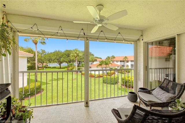 703 Mardel DR 506, Naples, FL 34104