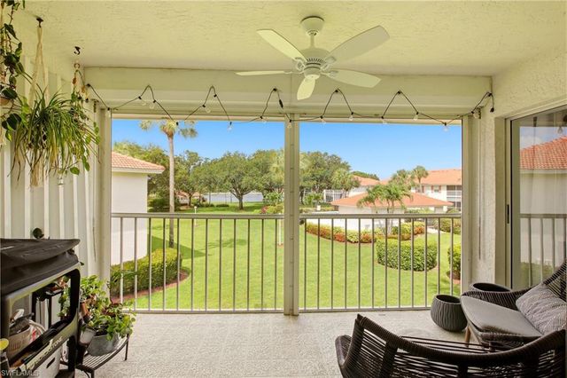 703 Mardel DR 506, Naples, FL 34104