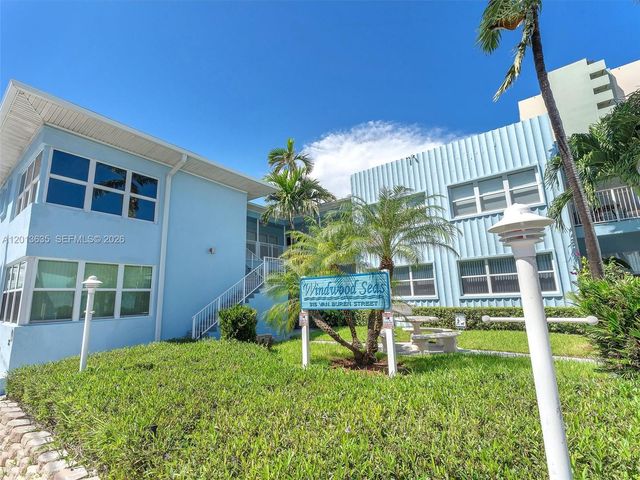 315 Van Buren St 103B, Hollywood, FL 33019