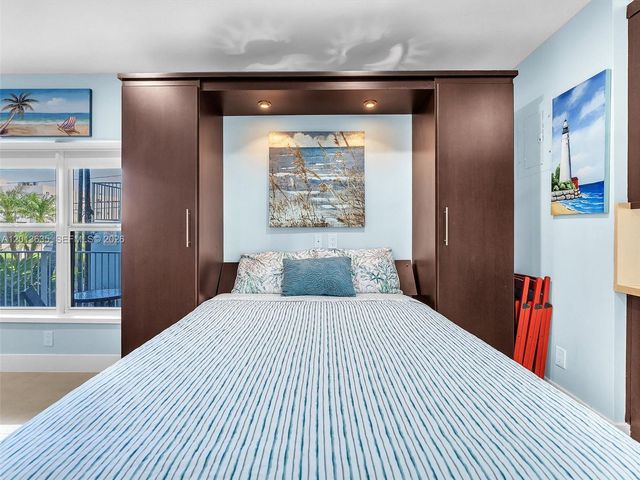315 Van Buren St 103B, Hollywood, FL 33019