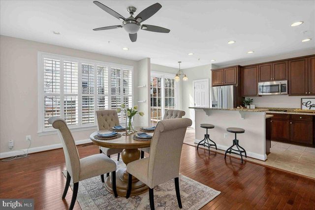 2081 HUTCHISON GROVE CT, Falls Church, VA 22043