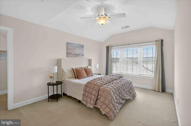 2081 HUTCHISON GROVE CT, Falls Church, VA 22043