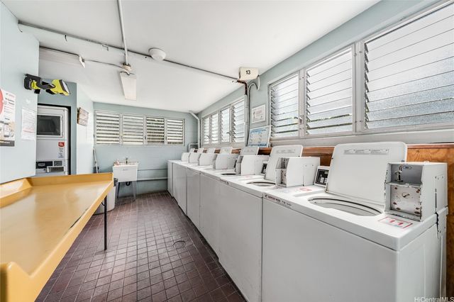 2630 Kapiolani Boulevard 802, Honolulu, HI 96826