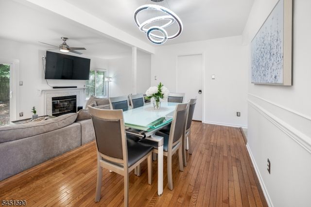 138 Stratford Ct, Hillsborough Twp., NJ 08844