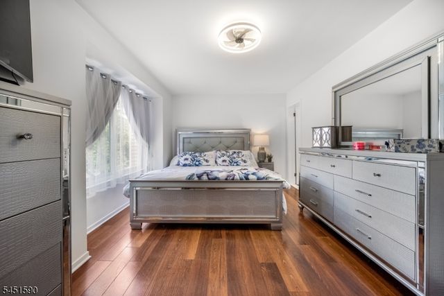 138 Stratford Ct, Hillsborough Twp., NJ 08844