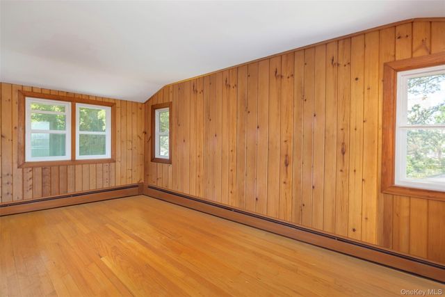 300 Terry Path, Mattituck, NY 11952