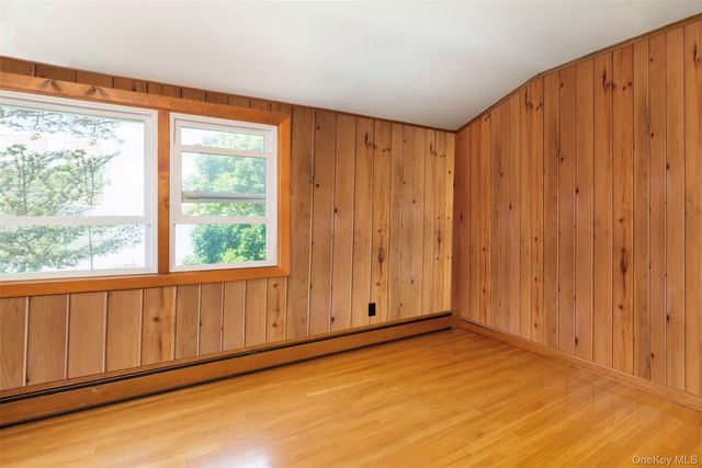 300 Terry Path, Mattituck, NY 11952