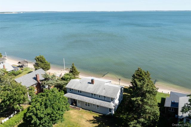 300 Terry Path, Mattituck, NY 11952