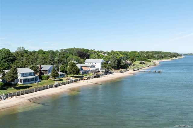 300 Terry Path, Mattituck, NY 11952